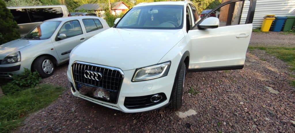 Audi Q5 2.0 TDI podczas prac nad sterownikiem