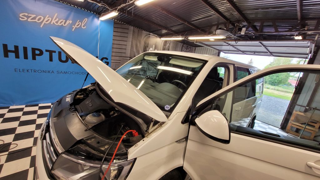Chiptuning i Tuning Skrzyni Biegów: Jak Zwiększyć Moc i Wydajność Twojego Samochodu